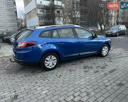 Синій Рено Меган, об'ємом двигуна 1.6 л та пробігом 158 тис. км за 8200 $, фото 4 на Automoto.ua