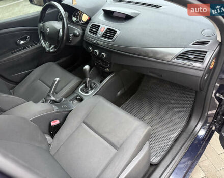 Синий Рено Меган, объемом двигателя 1.46 л и пробегом 220 тыс. км за 5600 $, фото 31 на Automoto.ua