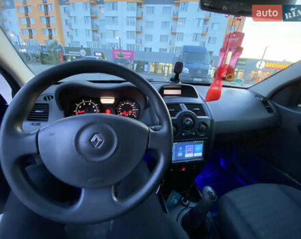 Синий Рено Меган, объемом двигателя 1.6 л и пробегом 260 тыс. км за 5800 $, фото 22 на Automoto.ua
