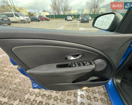 Синій Рено Меган, об'ємом двигуна 1.6 л та пробігом 252 тис. км за 6750 $, фото 34 на Automoto.ua