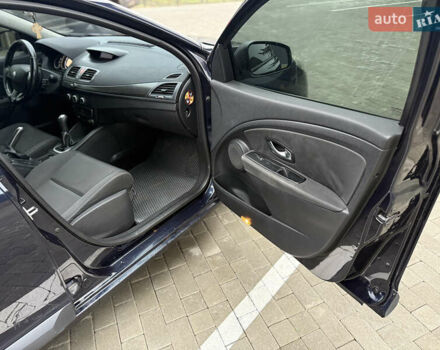 Синий Рено Меган, объемом двигателя 1.46 л и пробегом 220 тыс. км за 5600 $, фото 29 на Automoto.ua