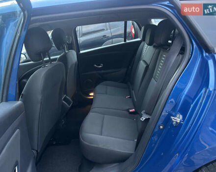 Синій Рено Меган, об'ємом двигуна 1.6 л та пробігом 158 тис. км за 8200 $, фото 8 на Automoto.ua