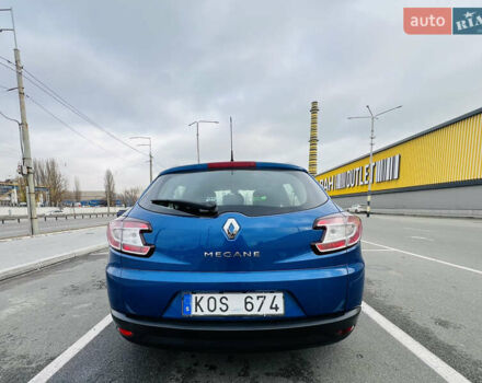 Синий Рено Меган, объемом двигателя 1.6 л и пробегом 252 тыс. км за 7000 $, фото 17 на Automoto.ua