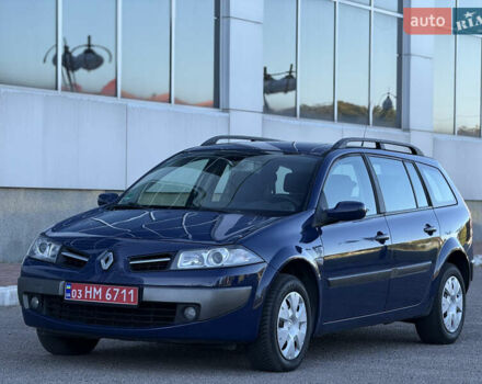 Рено Меган 2009 у Белой Церкве на Automoto.ua Синій Рено Меган, об'ємом двигуна 1.6 л та пробігом 202 тис. км за 5500 $, фото 25 на Automoto.ua