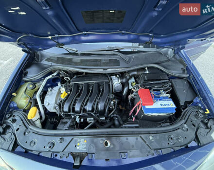 Рено Меган 2009 у Белой Церкве на Automoto.ua Синій Рено Меган, об'ємом двигуна 1.6 л та пробігом 202 тис. км за 5500 $, фото 104 на Automoto.ua