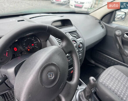 Синий Рено Меган, объемом двигателя 1.6 л и пробегом 240 тыс. км за 5400 $, фото 22 на Automoto.ua