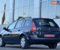 Рено Меган 2009 у Белой Церкве на Automoto.ua Синій Рено Меган, об'ємом двигуна 1.6 л та пробігом 202 тис. км за 5500 $, фото 56 на Automoto.ua