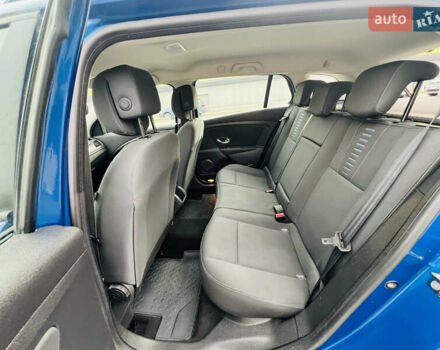 Синий Рено Меган, объемом двигателя 1.6 л и пробегом 252 тыс. км за 7000 $, фото 40 на Automoto.ua