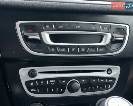 Синій Рено Меган, об'ємом двигуна 1.5 л та пробігом 192 тис. км за 7600 $, фото 37 на Automoto.ua