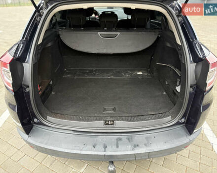 Синий Рено Меган, объемом двигателя 1.46 л и пробегом 220 тыс. км за 5600 $, фото 33 на Automoto.ua