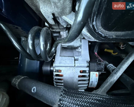 Рено Меган 2009 у Белой Церкве на Automoto.ua Синій Рено Меган, об'ємом двигуна 1.6 л та пробігом 202 тис. км за 5500 $, фото 103 на Automoto.ua