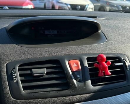 Синій Рено Меган, об'ємом двигуна 1.9 л та пробігом 215 тис. км за 6300 $, фото 10 на Automoto.ua