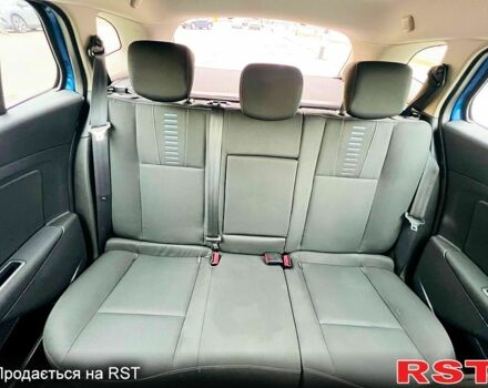 Синий Рено Меган, объемом двигателя 1.6 л и пробегом 252 тыс. км за 7200 $, фото 4 на Automoto.ua
