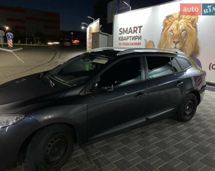 Синий Рено Меган, объемом двигателя 1.6 л и пробегом 231 тыс. км за 5500 $, фото 2 на Automoto.ua