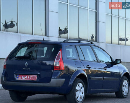 Рено Меган 2009 у Белой Церкве на Automoto.ua Синій Рено Меган, об'ємом двигуна 1.6 л та пробігом 202 тис. км за 5500 $, фото 59 на Automoto.ua