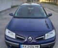 Синій Рено Меган, об'ємом двигуна 1.6 л та пробігом 350 тис. км за 4550 $, фото 3 на Automoto.ua