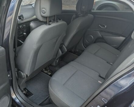 Синій Рено Меган, об'ємом двигуна 1.6 л та пробігом 218 тис. км за 7500 $, фото 4 на Automoto.ua