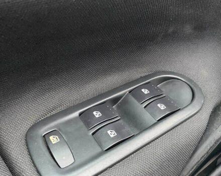 Синій Рено Меган, об'ємом двигуна 1.6 л та пробігом 186 тис. км за 6500 $, фото 12 на Automoto.ua