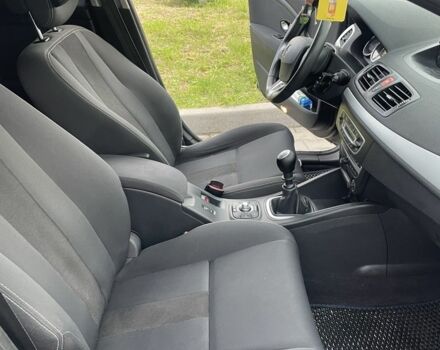 Синій Рено Меган, об'ємом двигуна 1.9 л та пробігом 300 тис. км за 6500 $, фото 7 на Automoto.ua