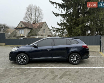 Синий Рено Меган, объемом двигателя 1.46 л и пробегом 220 тыс. км за 5600 $, фото 4 на Automoto.ua