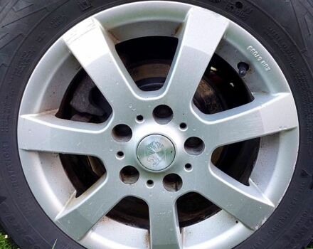 Синий Рено Меган, объемом двигателя 1.5 л и пробегом 357 тыс. км за 6000 $, фото 2 на Automoto.ua