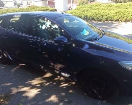 Рено Меган 2010 у Умани на Automoto.ua Синій Рено Меган, об'ємом двигуна 1.46 л та пробігом 210 тис. км за 6700 $, фото 13 на Automoto.ua