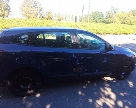 Рено Меган 2010 у Умани на Automoto.ua Синій Рено Меган, об'ємом двигуна 1.46 л та пробігом 210 тис. км за 6700 $, фото 12 на Automoto.ua