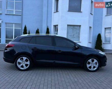 Синий Рено Меган, объемом двигателя 1.46 л и пробегом 278 тыс. км за 6900 $, фото 3 на Automoto.ua