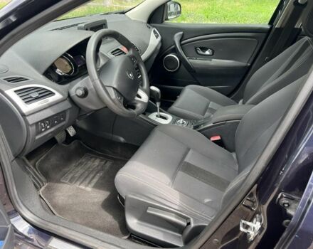 Синий Рено Меган, объемом двигателя 1.5 л и пробегом 218 тыс. км за 6100 $, фото 5 на Automoto.ua