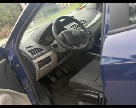 Синій Рено Меган, об'ємом двигуна 1.5 л та пробігом 299 тис. км за 3899 $, фото 10 на Automoto.ua