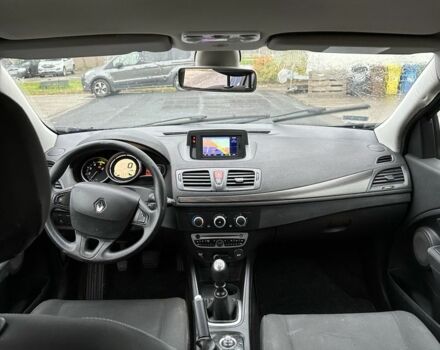 Синій Рено Меган, об'ємом двигуна 1.5 л та пробігом 270 тис. км за 3800 $, фото 9 на Automoto.ua