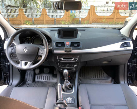 Синій Рено Меган, об'ємом двигуна 1.46 л та пробігом 260 тис. км за 7599 $, фото 14 на Automoto.ua