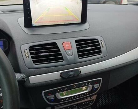 Синій Рено Меган, об'ємом двигуна 1.5 л та пробігом 241 тис. км за 7500 $, фото 5 на Automoto.ua