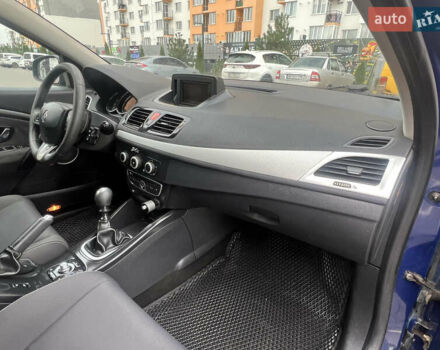 Синий Рено Меган, объемом двигателя 1.46 л и пробегом 281 тыс. км за 5900 $, фото 20 на Automoto.ua
