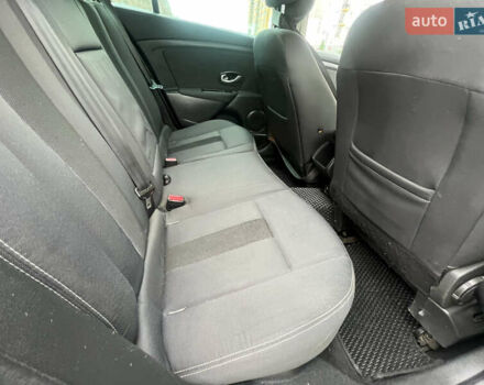 Синий Рено Меган, объемом двигателя 1.46 л и пробегом 286 тыс. км за 5600 $, фото 22 на Automoto.ua