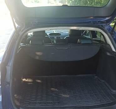 Рено Меган 2010 у Умани на Automoto.ua Синій Рено Меган, об'ємом двигуна 1.46 л та пробігом 210 тис. км за 6700 $, фото 1 на Automoto.ua