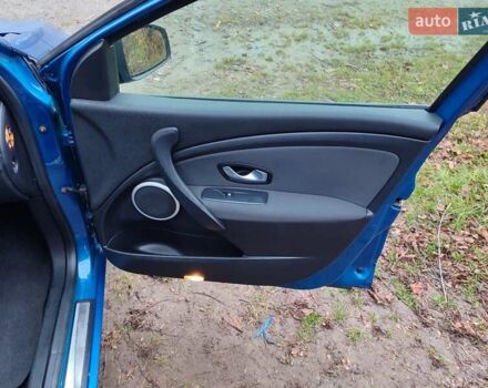 Синий Рено Меган, объемом двигателя 1.6 л и пробегом 201 тыс. км за 6499 $, фото 11 на Automoto.ua