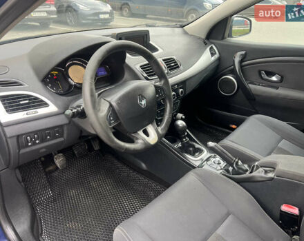 Синий Рено Меган, объемом двигателя 1.46 л и пробегом 281 тыс. км за 5900 $, фото 18 на Automoto.ua