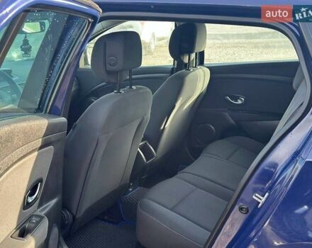 Синій Рено Меган, об'ємом двигуна 1.6 л та пробігом 176 тис. км за 6800 $, фото 5 на Automoto.ua