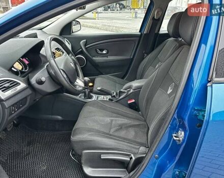 Синий Рено Меган, объемом двигателя 1.46 л и пробегом 310 тыс. км за 7700 $, фото 10 на Automoto.ua