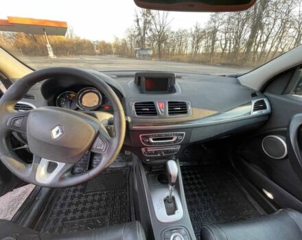Синий Рено Меган, объемом двигателя 2 л и пробегом 254 тыс. км за 7500 $, фото 11 на Automoto.ua