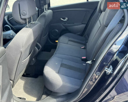 Синій Рено Меган, об'ємом двигуна 0 л та пробігом 187 тис. км за 7700 $, фото 14 на Automoto.ua