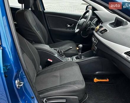 Синий Рено Меган, объемом двигателя 1.46 л и пробегом 310 тыс. км за 7700 $, фото 14 на Automoto.ua