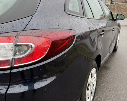 Синий Рено Меган, объемом двигателя 1.6 л и пробегом 141 тыс. км за 7750 $, фото 14 на Automoto.ua