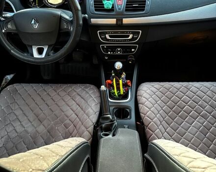 Синій Рено Меган, об'ємом двигуна 1.5 л та пробігом 215 тис. км за 6500 $, фото 9 на Automoto.ua