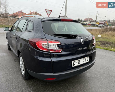 Синий Рено Меган, объемом двигателя 1.6 л и пробегом 141 тыс. км за 7750 $, фото 5 на Automoto.ua