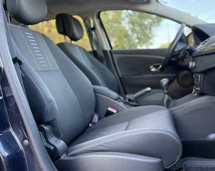 Синий Рено Меган, объемом двигателя 1.6 л и пробегом 190 тыс. км за 7450 $, фото 15 на Automoto.ua