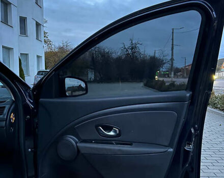 Синий Рено Меган, объемом двигателя 1.46 л и пробегом 278 тыс. км за 6900 $, фото 6 на Automoto.ua