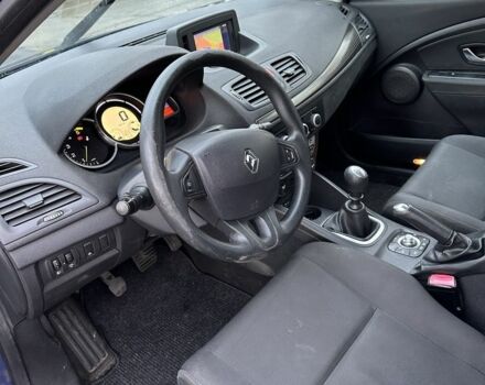 Синій Рено Меган, об'ємом двигуна 1.5 л та пробігом 270 тис. км за 3800 $, фото 7 на Automoto.ua