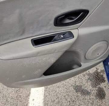 Синій Рено Меган, об'ємом двигуна 1.46 л та пробігом 303 тис. км за 5000 $, фото 36 на Automoto.ua